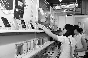 深企電子展 三分之一展商搶灘蘋果生態鏈，GPS導航應用成新熱點